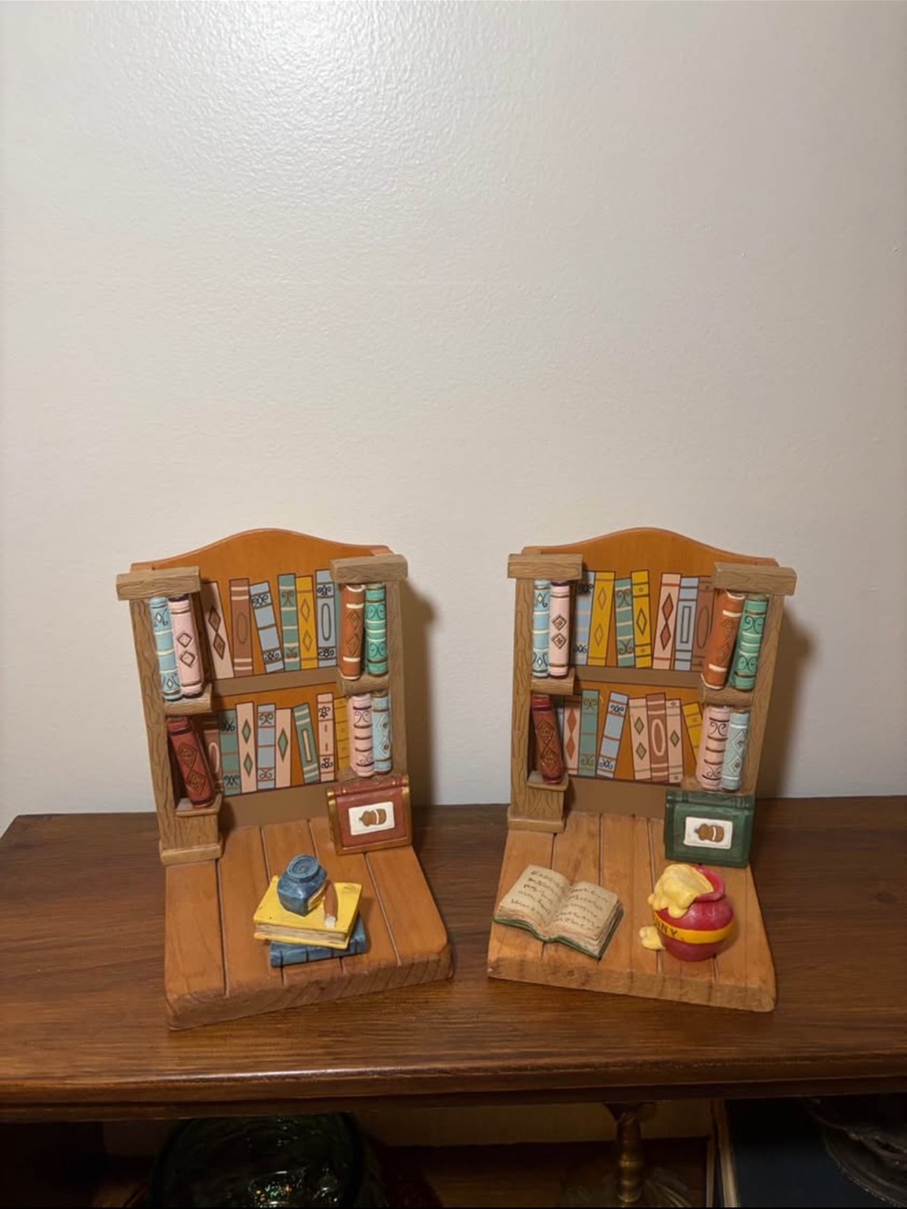 Winnie the Pooh Bookends
